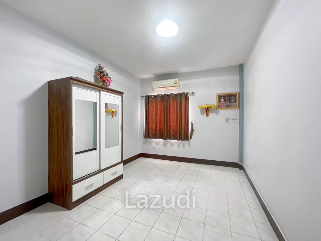 2 Storey 2 Bedroom Townhouse in soi 88