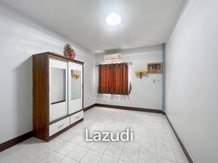 2 Storey 2 Bedroom Townhouse in soi 88