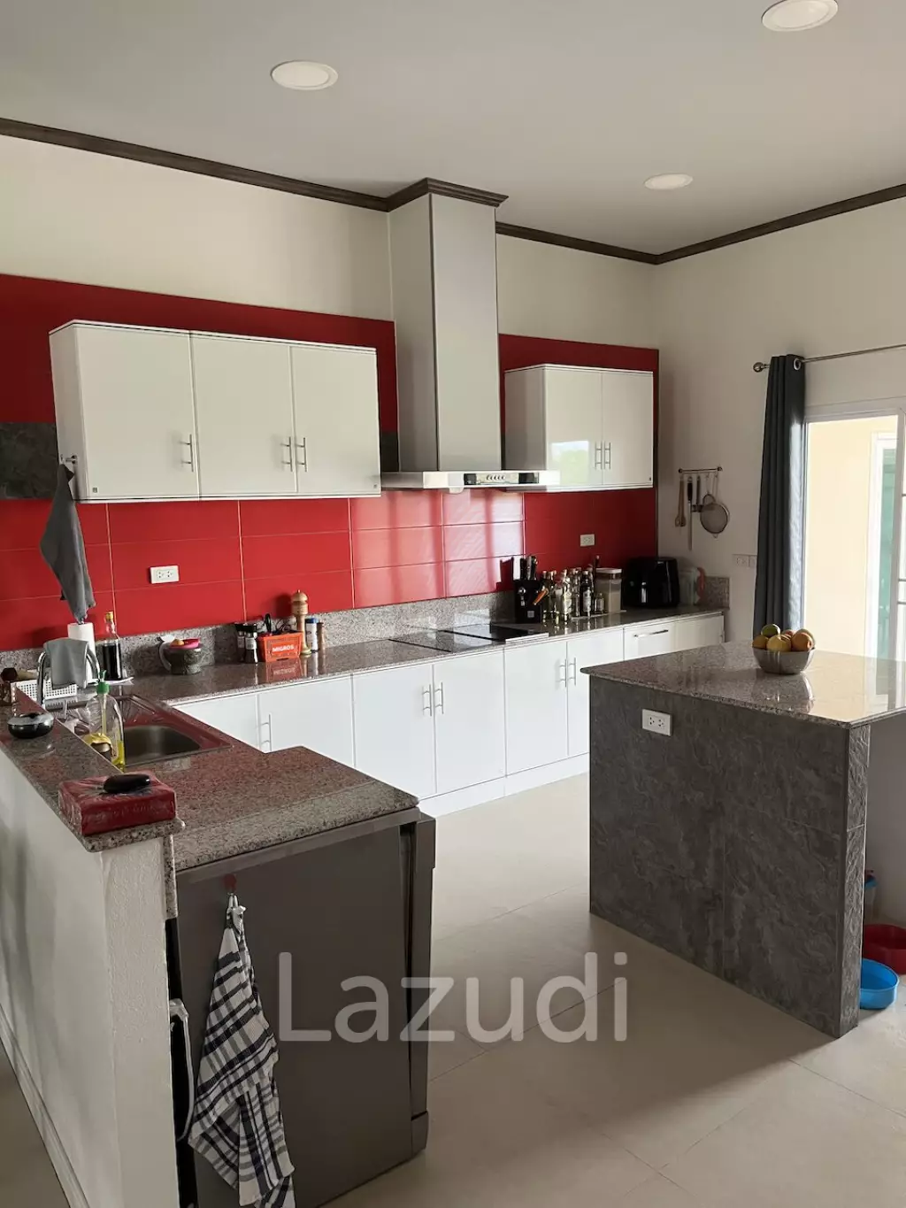 3 bedroom poolvilla on 7200 square meters for sale