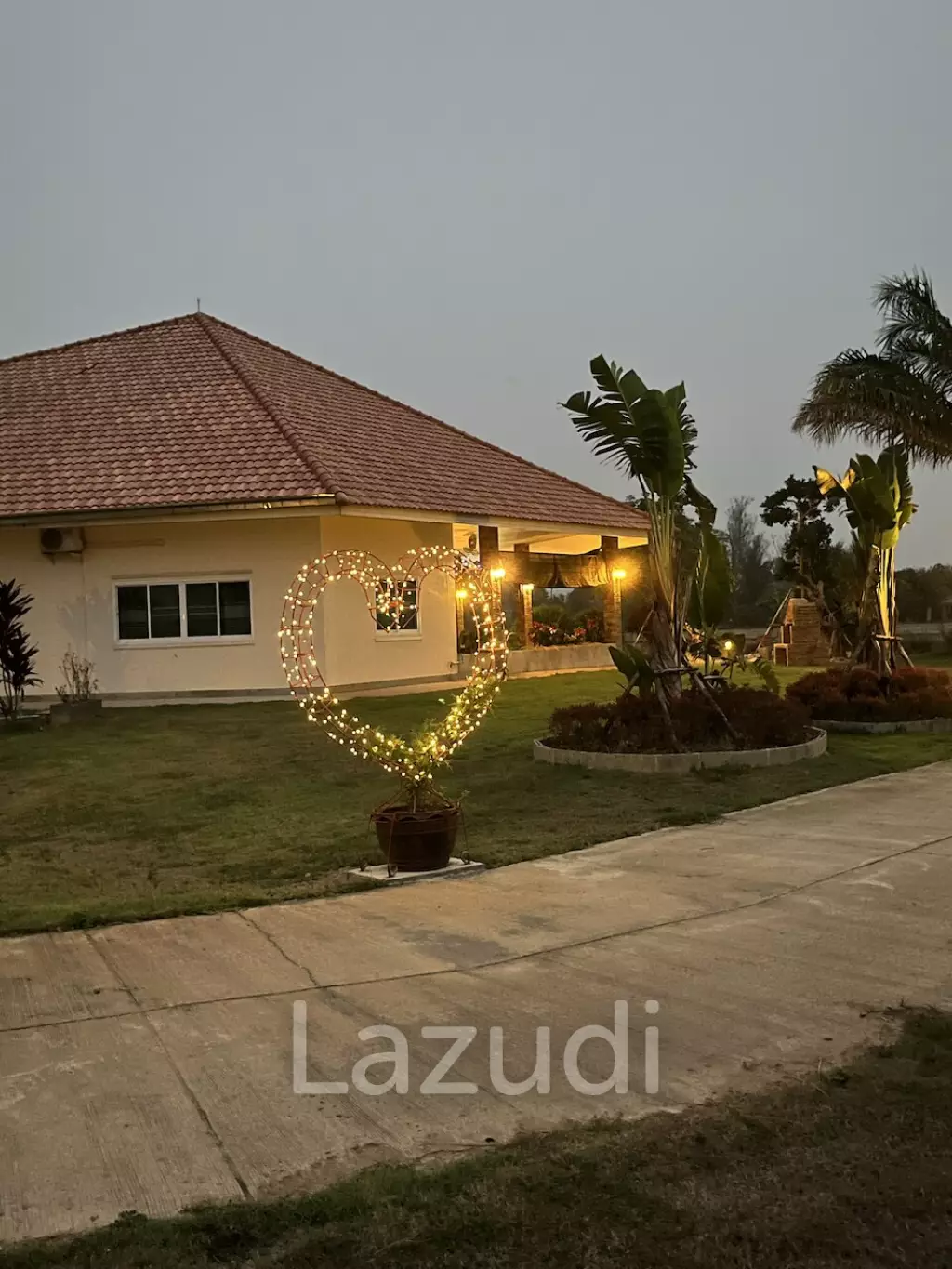 3 bedroom poolvilla on 7200 square meters for sale