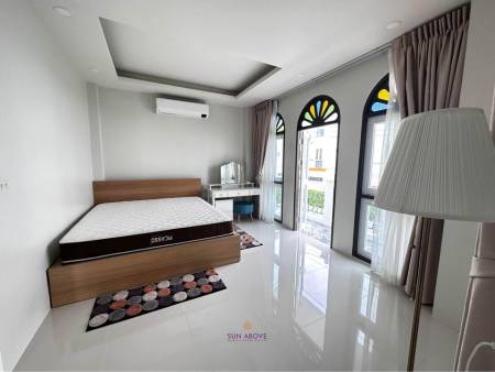 3 Bed 3 Bath House For Rent At Supicha  Sino Kohkeaw