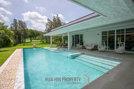 Amazing, 4 Bedroom Luxury Pool Villa on Palm Hills Golf Course