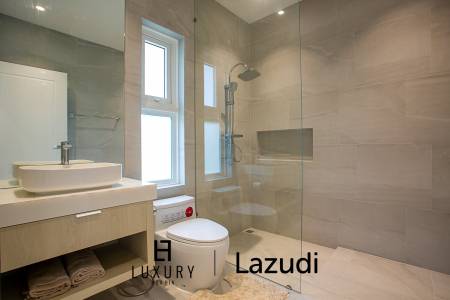 1,600 m² 4 Chambre 4 Salle de bain Villa Pour Vente