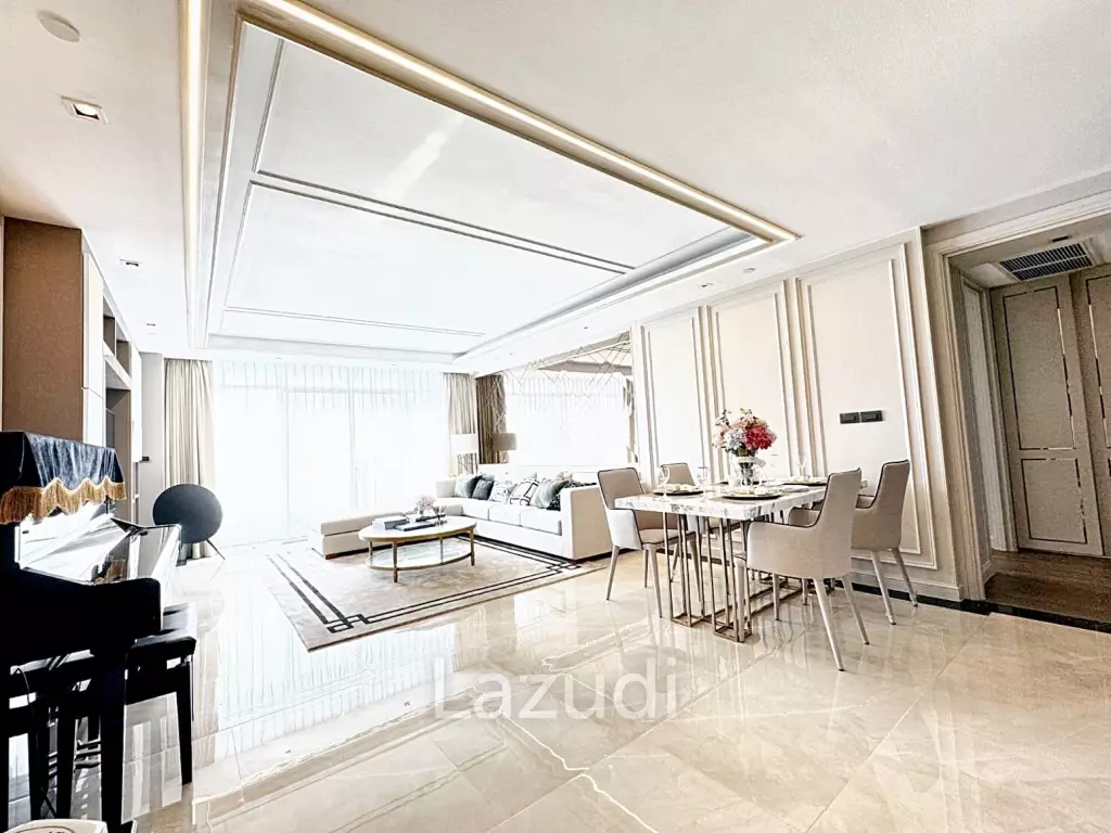 3 Beds 2 Baths 174 SQ.M. Le Monaco Residence Ari