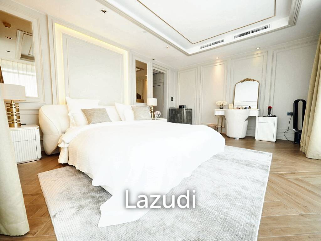 3 Beds 2 Baths 174 SQ.M. Le Monaco Residence Ari