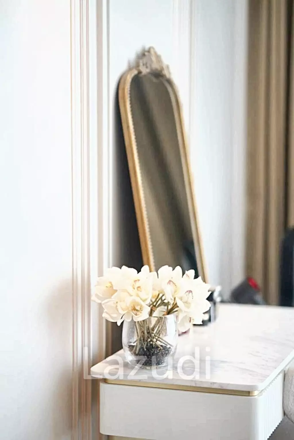 3 Beds 2 Baths 174 SQ.M. Le Monaco Residence Ari