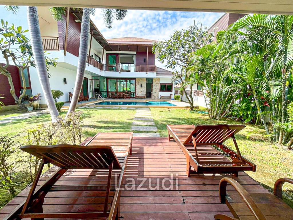 4 Bedroom Pool Villa 200 Meters From Dolphin Bay Beach