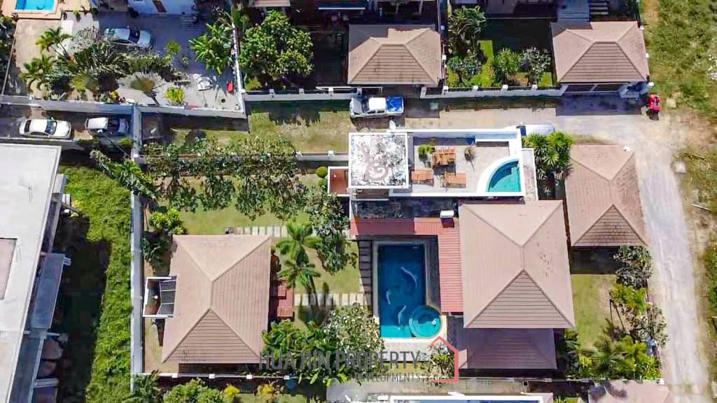 4 Bedroom Pool Villa 200 Meters From Dolphin Bay Beach