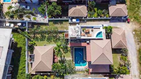 4 Bedroom Pool Villa 200 Meters From Dolphin Bay Beach