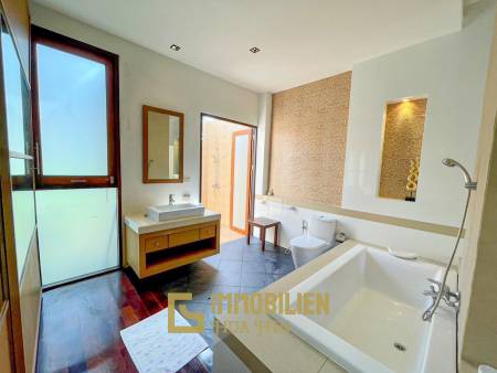 4 Bedroom Pool Villa 200 Meters From Dolphin Bay Beach