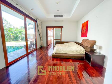 4 Bedroom Pool Villa 200 Meters From Dolphin Bay Beach