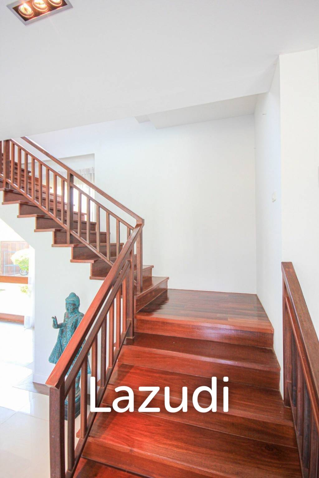4 Bedroom Pool Villa 200 Meters From Dolphin Bay Beach