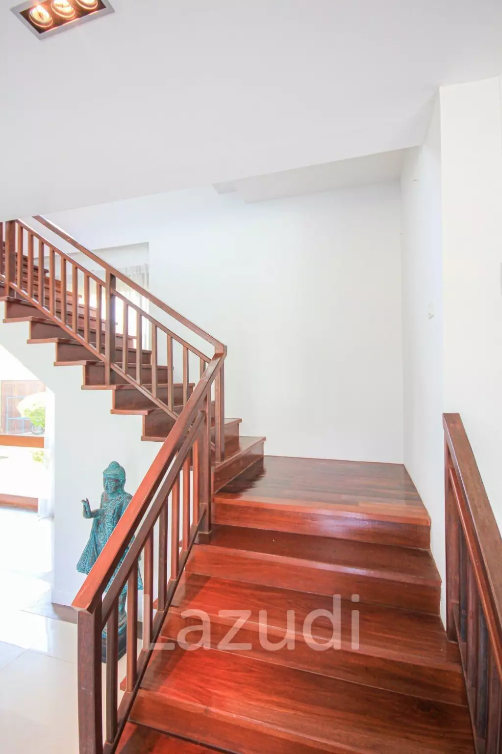 4 Bedroom Pool Villa 200 Meters From Dolphin Bay Beach