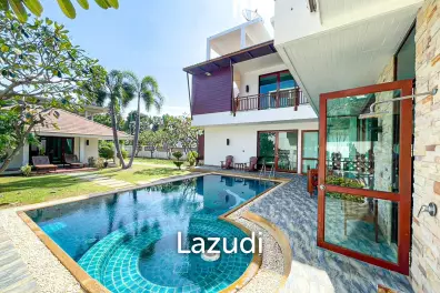 4 Bedroom Pool Villa 200 Meters From Dolphin Bay Beach