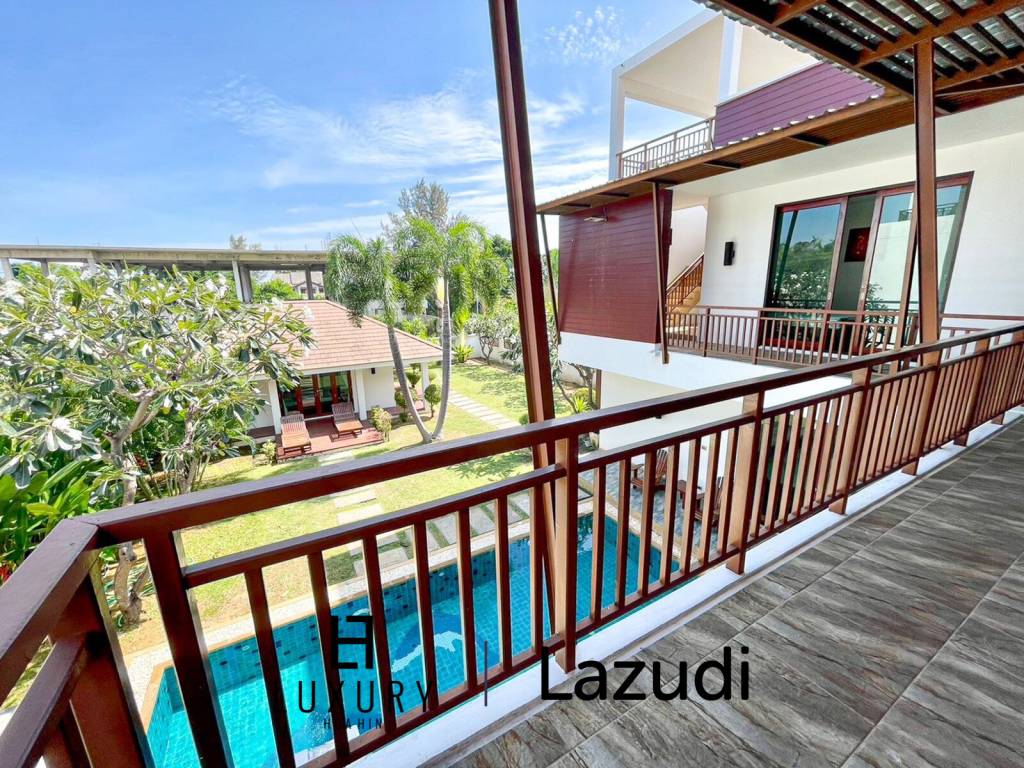 Dolphin Bay Beach: 4 Schlafzimmer Pool Villa NUR 200 Meter vom Strand entfernt