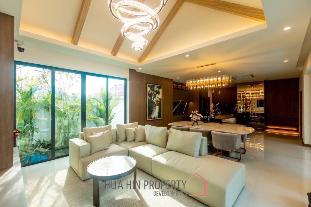 3 Bed 3 Bath 236 SQ,M IBreeze View Hua-Hin