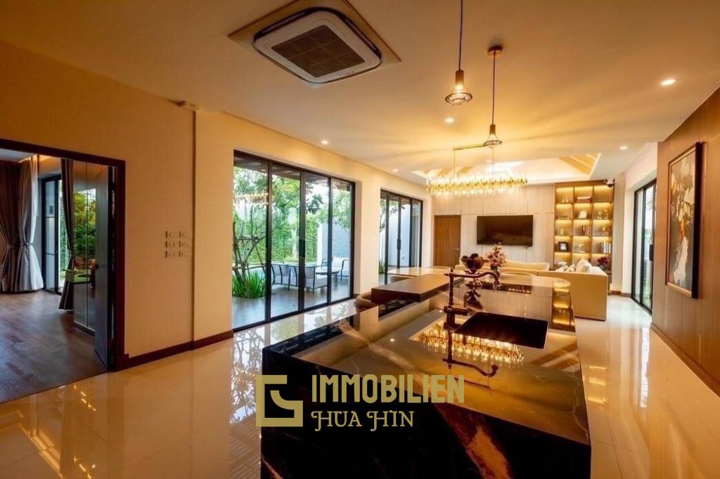 3 Bed 3 Bath 236 SQ,M IBreeze View Hua-Hin