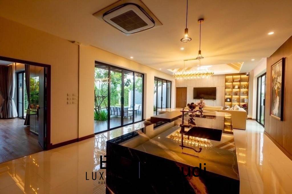 3 Bed 3 Bath 236 SQ,M IBreeze View Hua-Hin