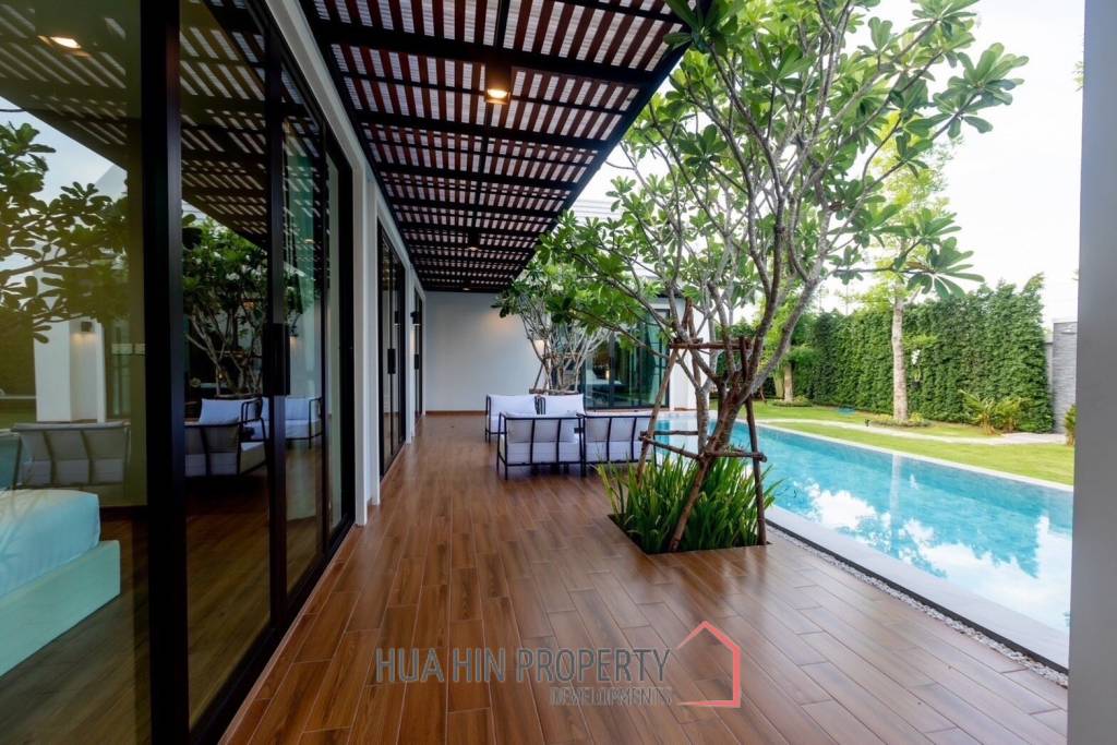 3 Bed 3 Bath 236 SQ,M IBreeze View Hua-Hin