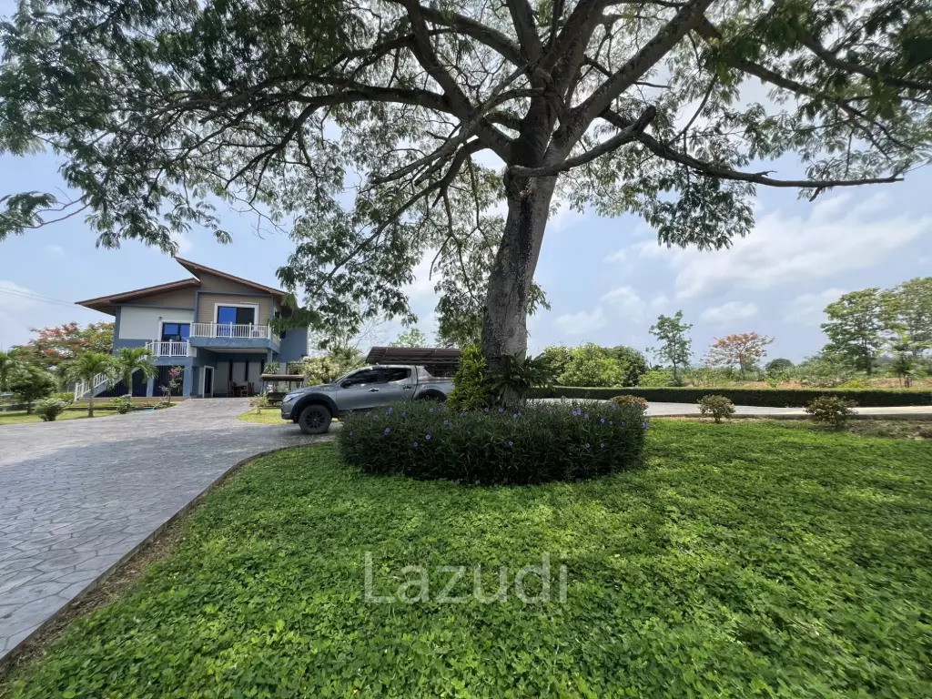 ขายบ้าน 2 ห้องนอนวิวภูเขา 180° พร้อมที่ดิน 4 ไร่