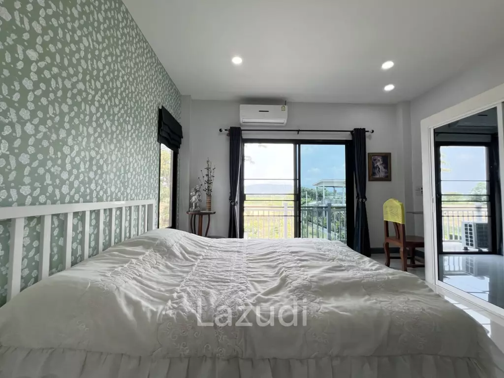 ขายบ้าน 2 ห้องนอนวิวภูเขา 180° พร้อมที่ดิน 4 ไร่