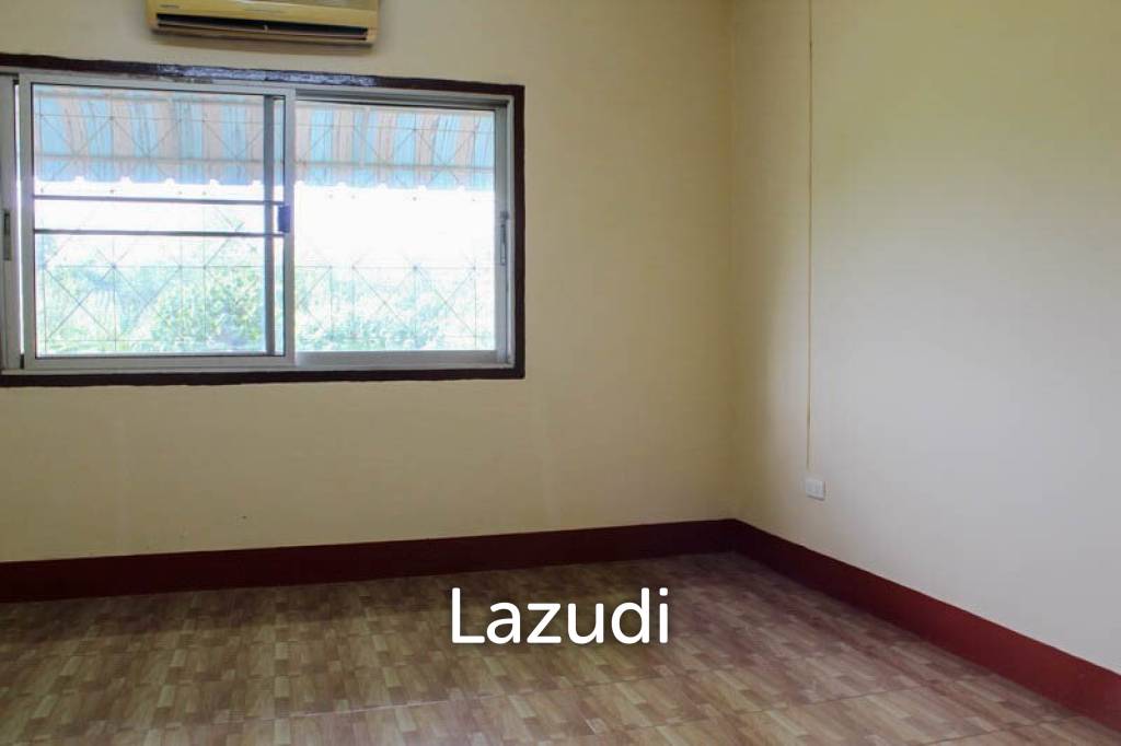 Townhouse for Sale in the Heart of the City