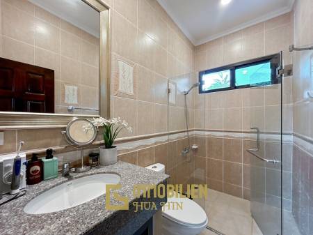 710 metro cuadrado 3 ` 3 Baño Villa de Venta