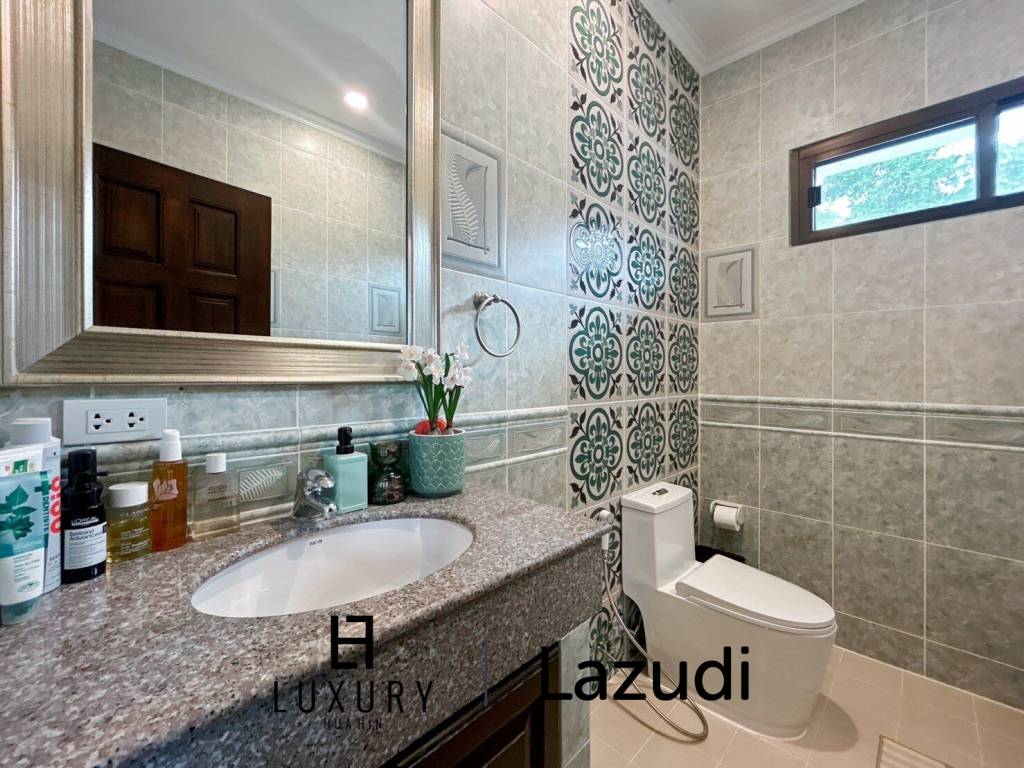 710 metro cuadrado 3 ` 3 Baño Villa de Venta