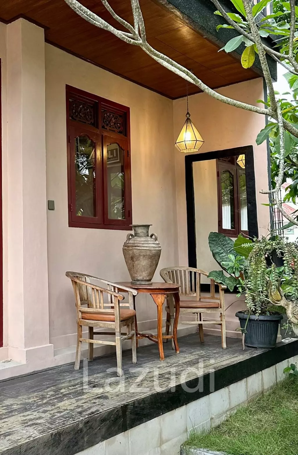 CHARMING UBUD VILLA WITH LEASEHOLD OWNERSHIP
