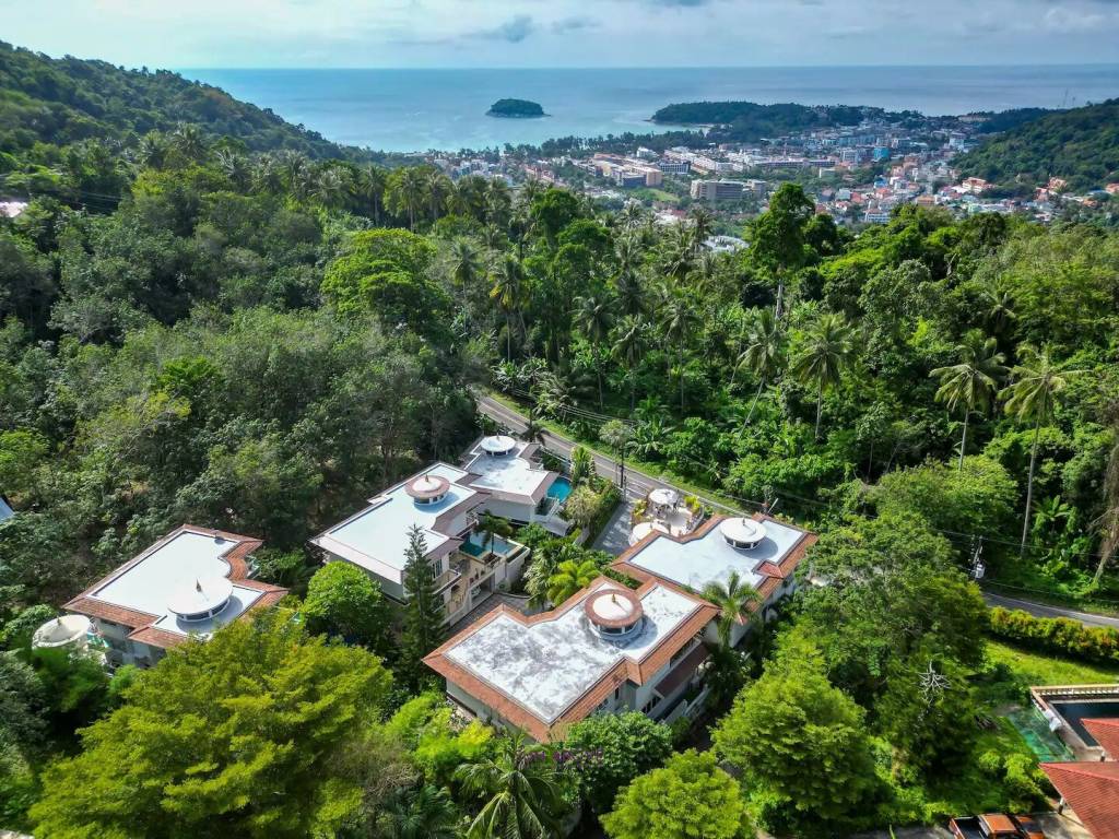 Kata 4 Bedroom Villa with Mountain/Sea View