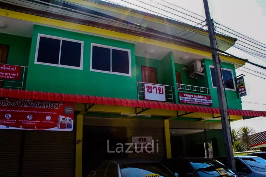 Beautiful TownHouse in the Heart of Wiang Chai