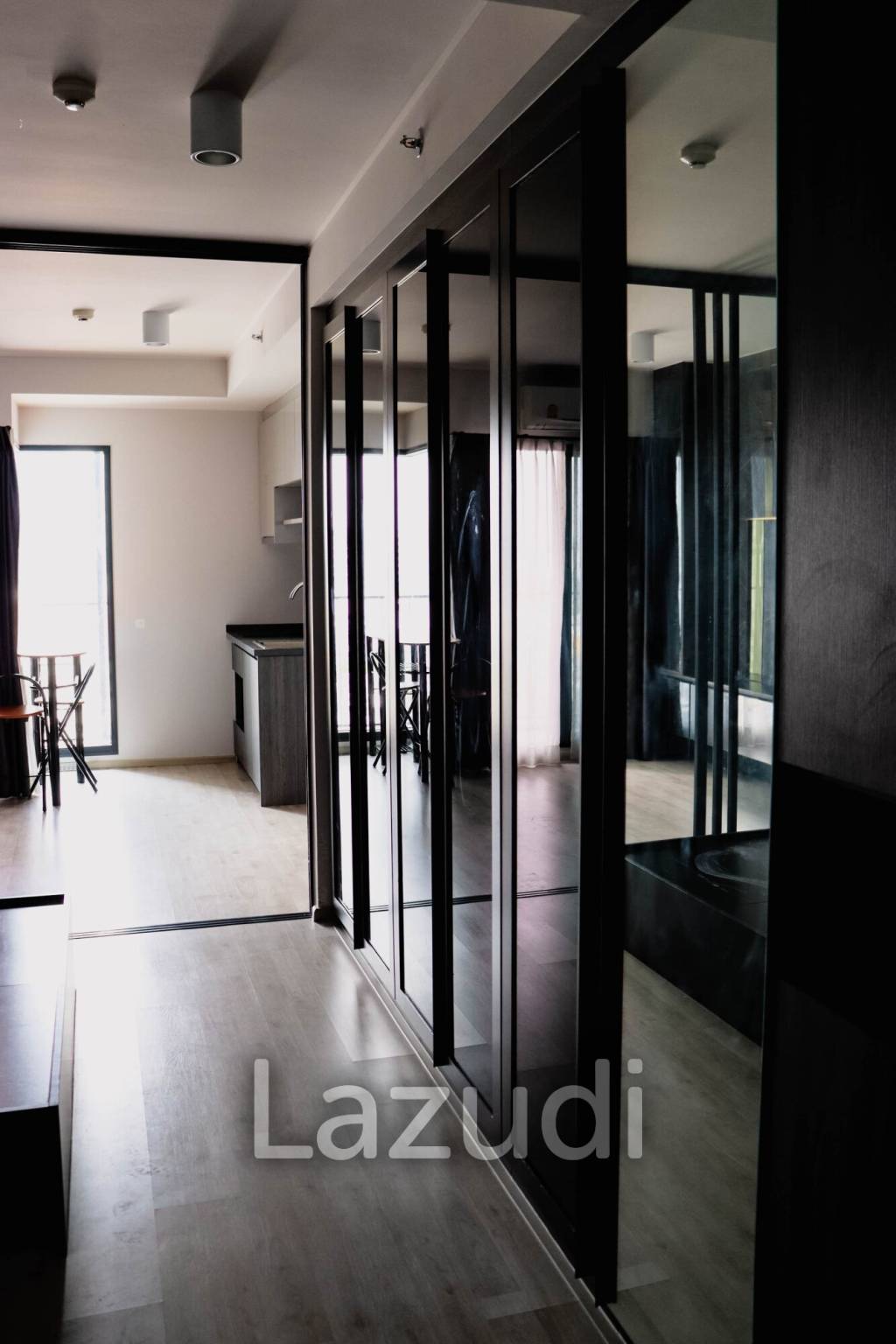 1 Bed 1 Bath 35 SQ.M Ideo Ratchada-Sutthisan