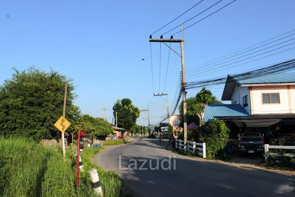 The Land is Suitable for Building a House.