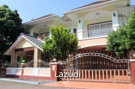 Attractive House for sale/rent