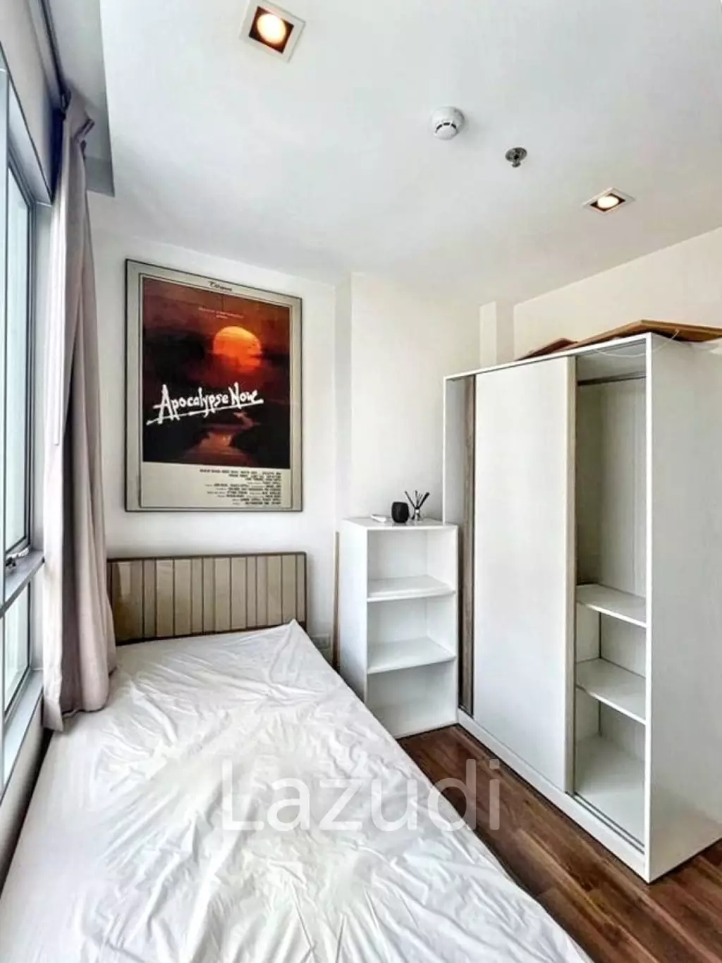 2 Bed 2 Bath 68 SQ.M The Room Sathorn-Taksin