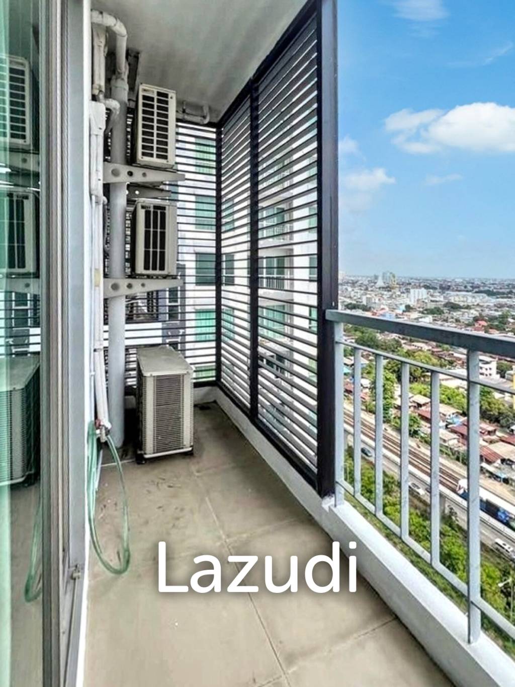 2 Bed 2 Bath 68 SQ.M The Room Sathorn-Taksin