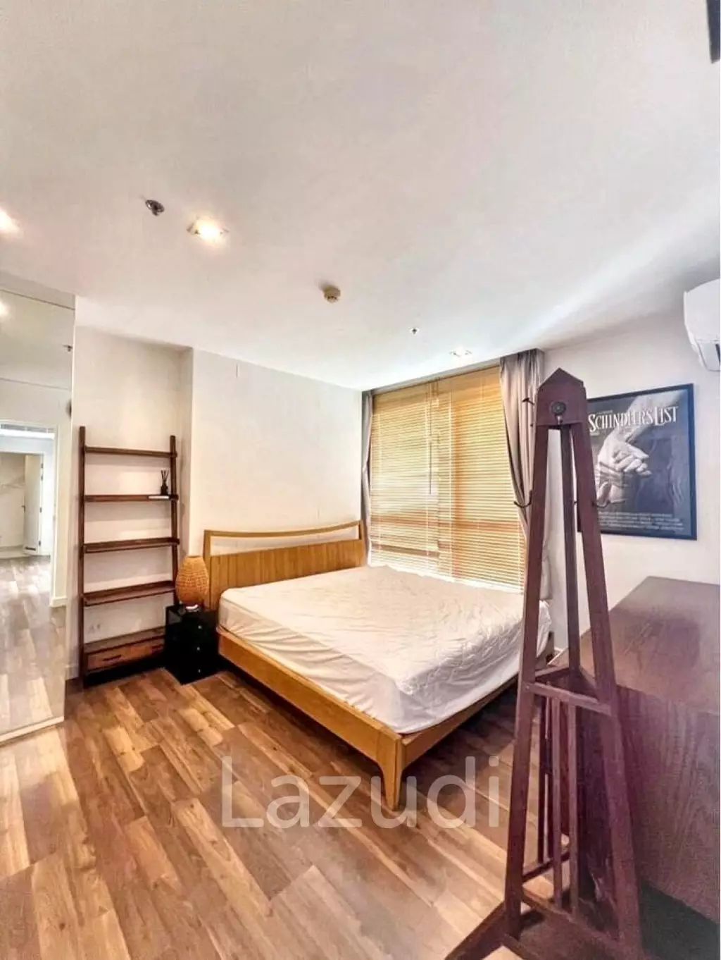 2 Bed 2 Bath 68 SQ.M The Room Sathorn-Taksin