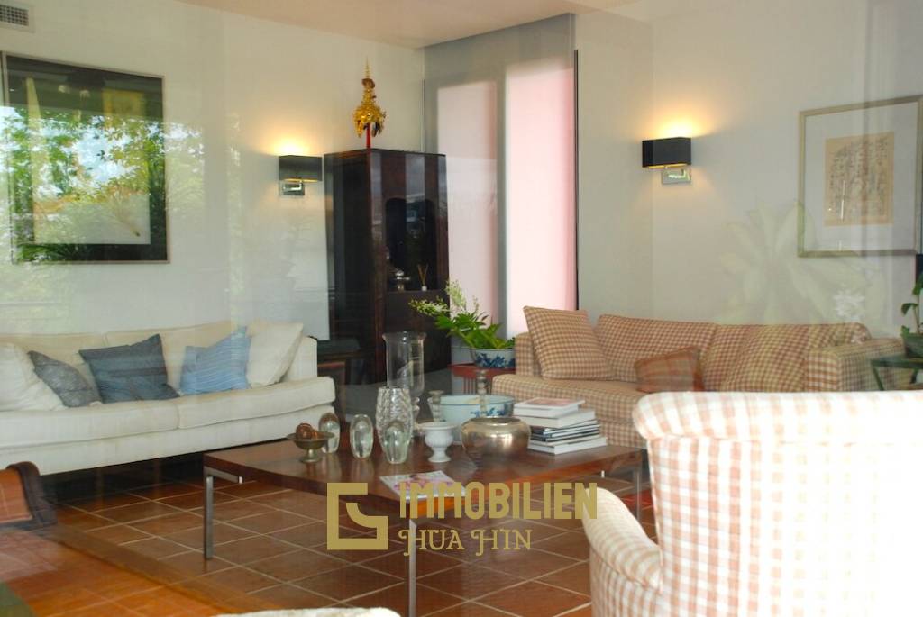 CASADAENG : 3 Bed Condo near Takiab Beach