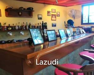 Nice house with bar area for Friends and family