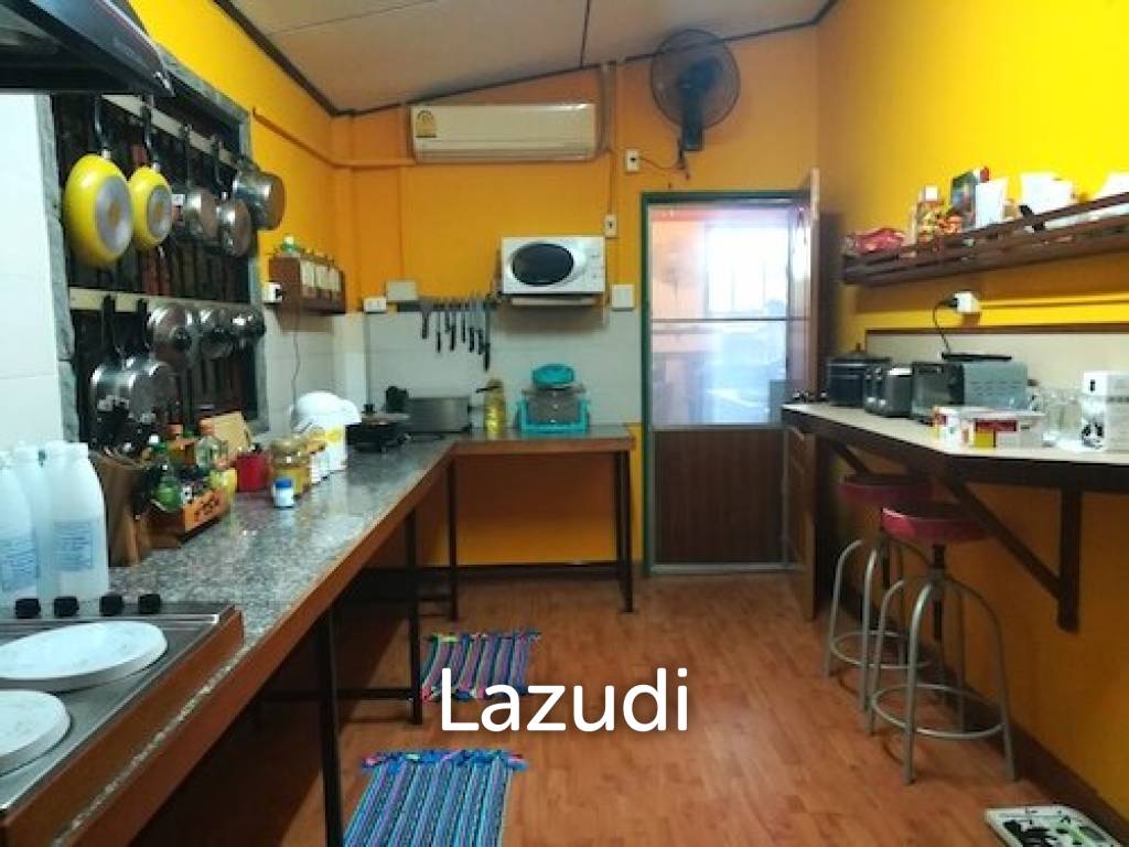 Nice house with bar area for Friends and family