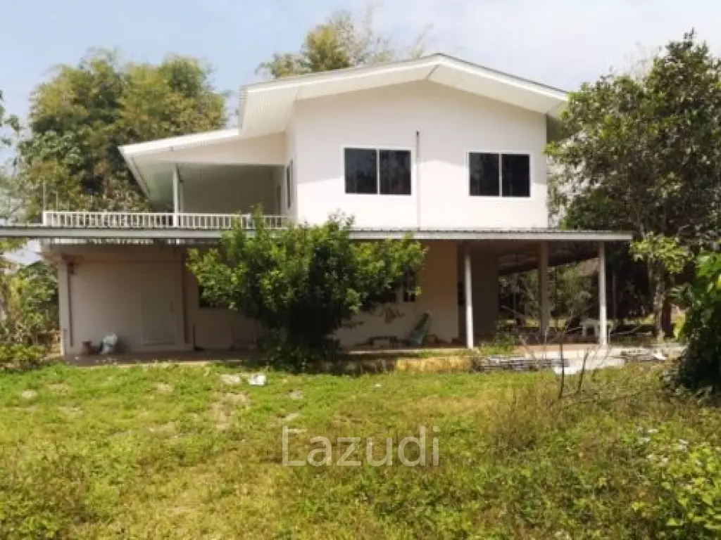 House on 8 rai of Land for Sale in Whiang Chai