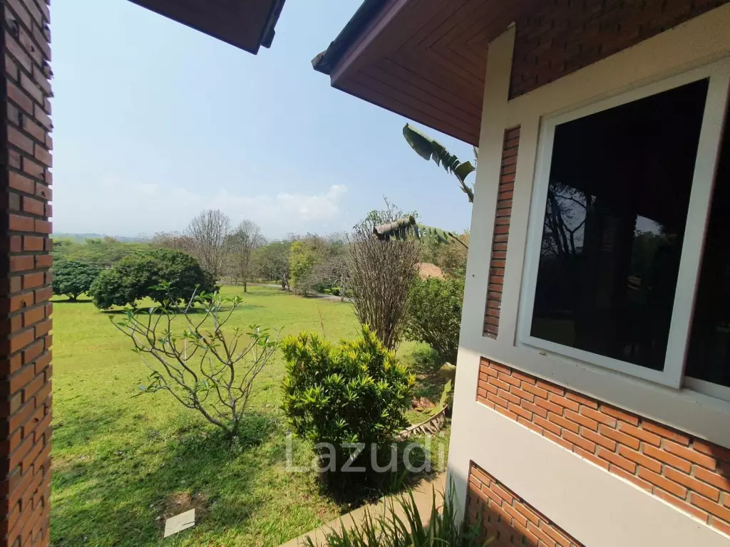 Large 4 Bedroom House for Rent
