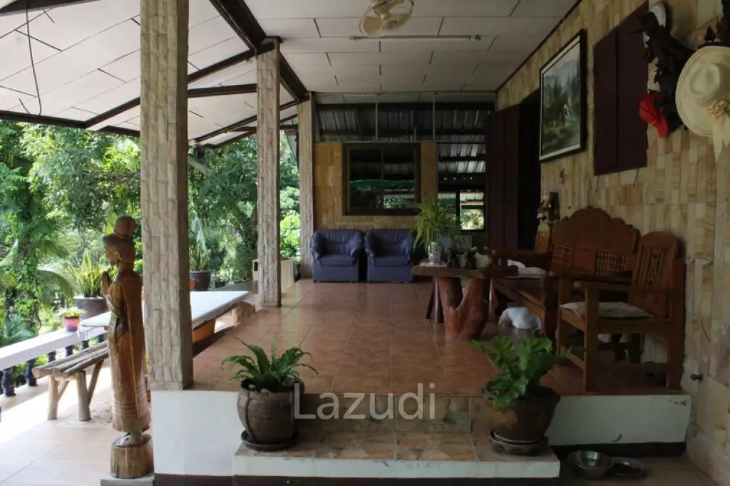 Beautiful Garden House 2 km. from Mae Fah Luang University