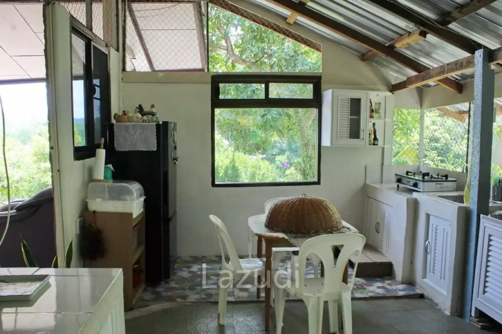 Beautiful Garden House 2 km. from Mae Fah Luang University