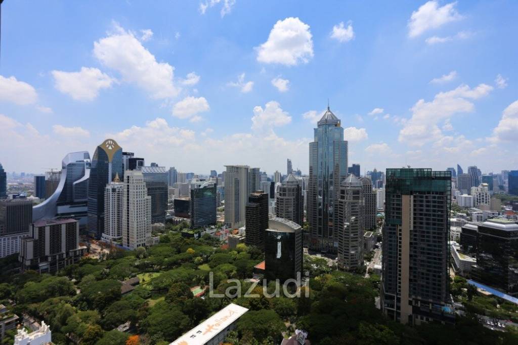 3 Bed 4 Bath 347 SQ.M Sindhorn Residence