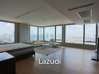 3 Bed 4 Bath 347 SQ.M Sindhorn Residence