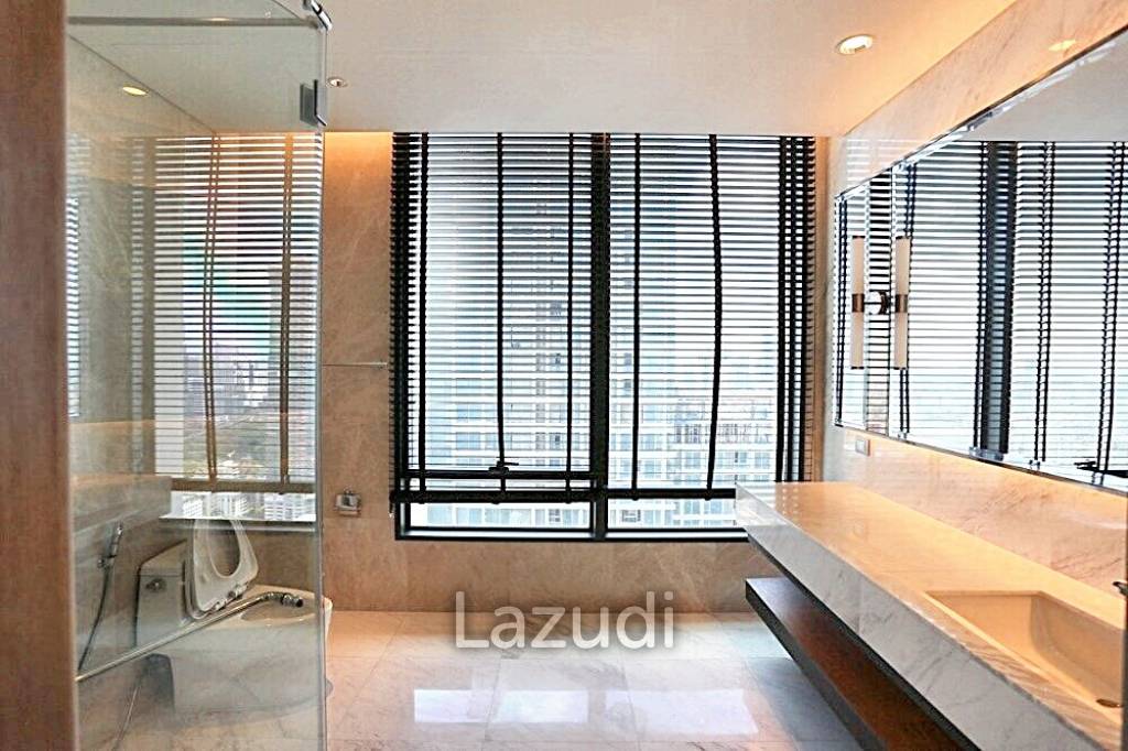 3 Bed 4 Bath 347 SQ.M Sindhorn Residence