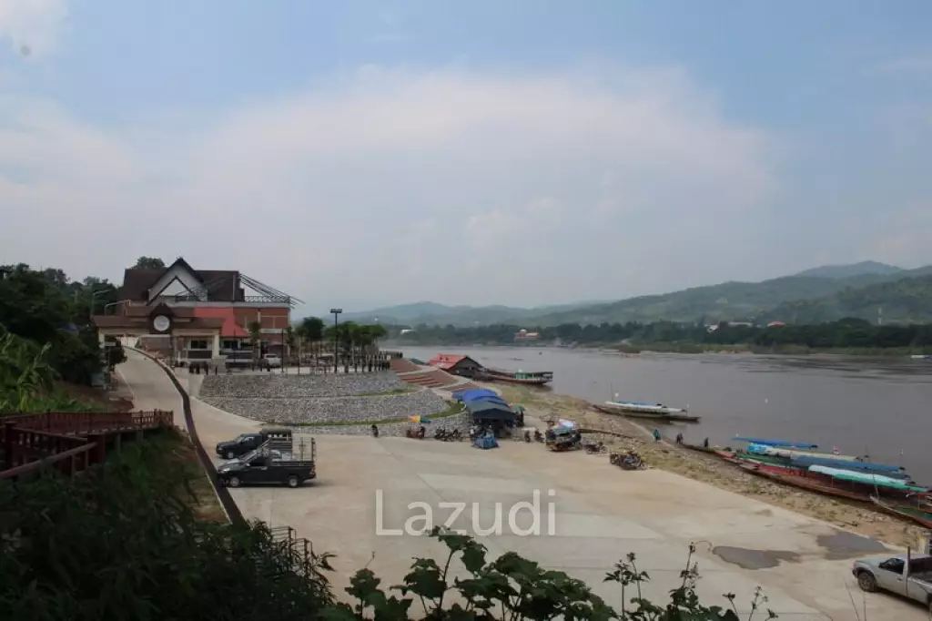 Plot of Land Near the Port for Sale