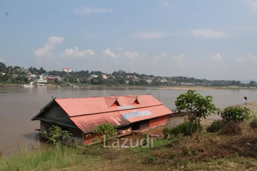 Plot of Land Near the Port for Sale
