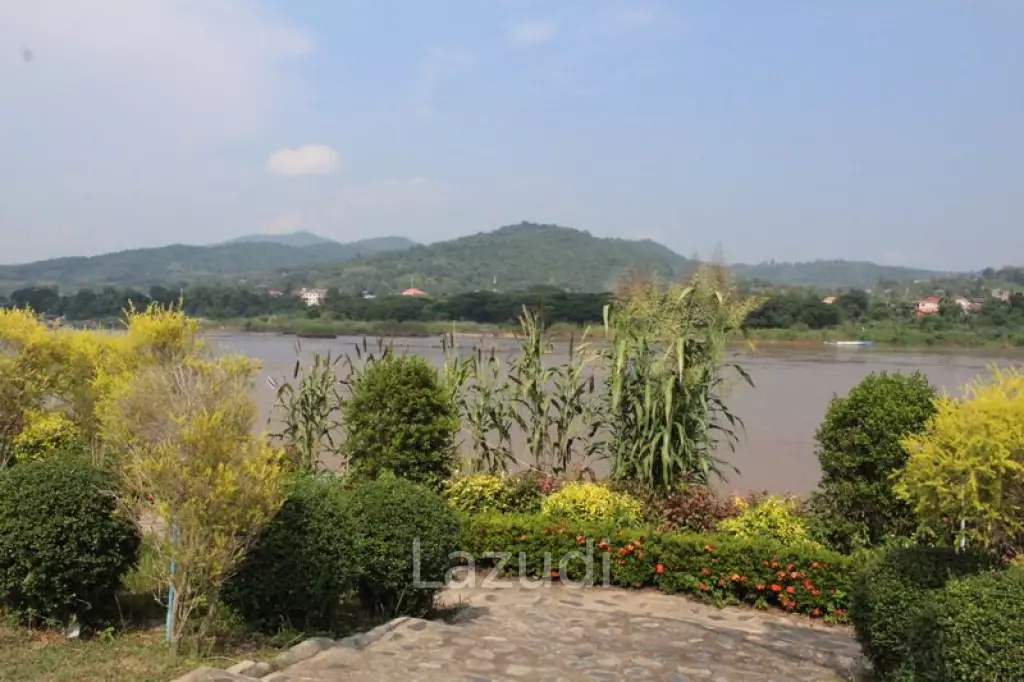 Plot of Land Near the Port for Sale
